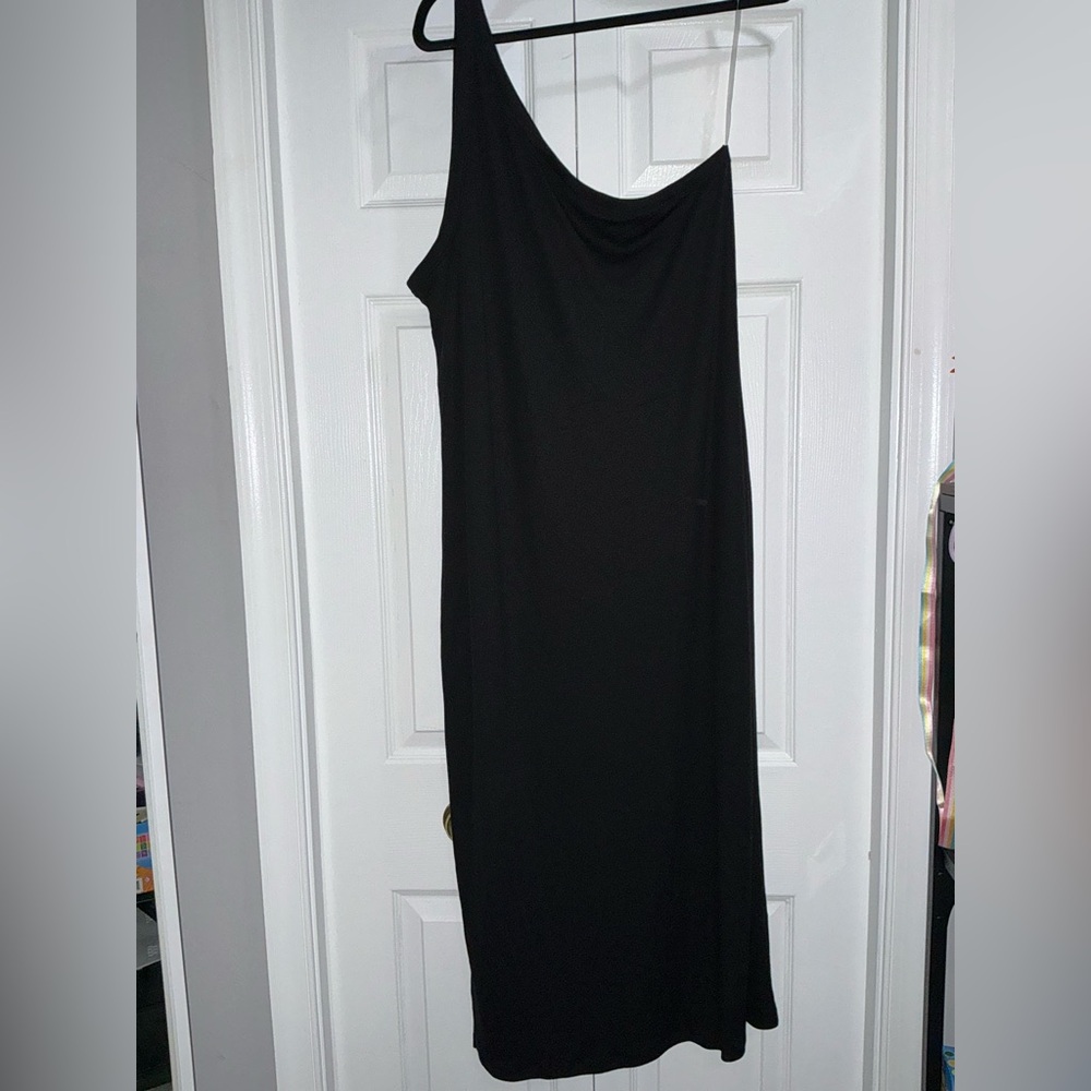 Old Navy Black One-Shoulder Dress